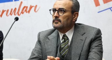 Mahir Ünal, Sakarya'da 'Türkiye'nin yarınları'na konuk oldu