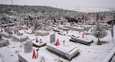 Malatya Büyükşehir acılı günlerde de vatandaşın yanında