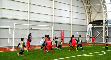 Malatya'da 'Minikler Yarıyıl Futbol Şenliği' turnuvası başladı