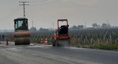 Manisa Büyükşehir Belediyesi, yollarda konforu artırıyor