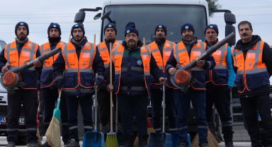 Manisa'da 'Çöp Avcıları' kirliliğe karşı sahada