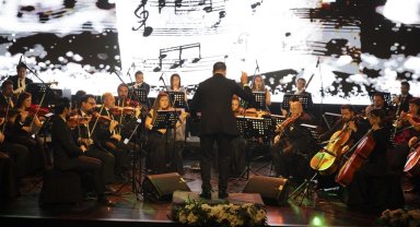 Mersin Kent Orkestrası'ndan yeni yılın ilk konseri