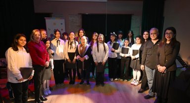 Mersin'de Çocuk Kampüsü öğrencilerinden sanat şöleni