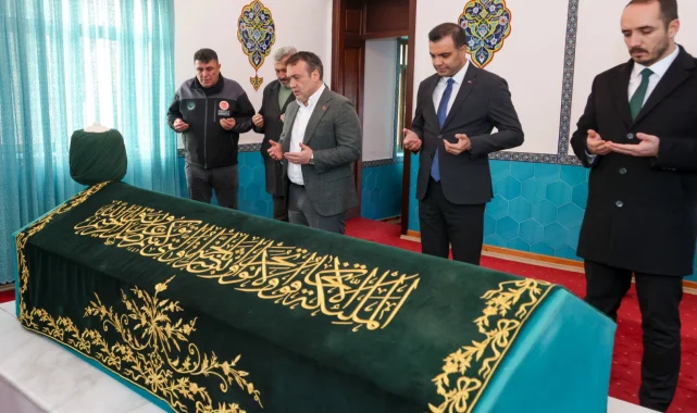 Osmanlı'nın ilk kadısı saygıyla anıldı