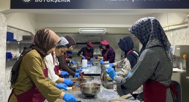 Sakarya'da kadınlara yönelik çikolata ve kahve atölyesi tamamlandı
