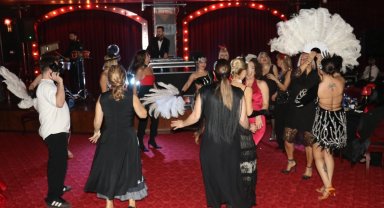 Sanart BUSADER'den 'Moulin Rouge' gecesi