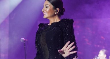 Sibel Can yine zirvede