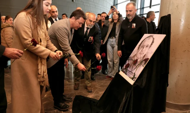Uğur Mumcu 33'üncü ölüm yıl dönümünde Bursa Osmangazi'de anıldı