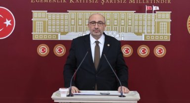 AK Parti'li Açıkkapı'dan CHP'li belediyelerin deprem yardımlarına eleştiri