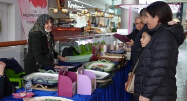 Ankara Keçiören'de konukevi sakinlerinden el emeği sergisi