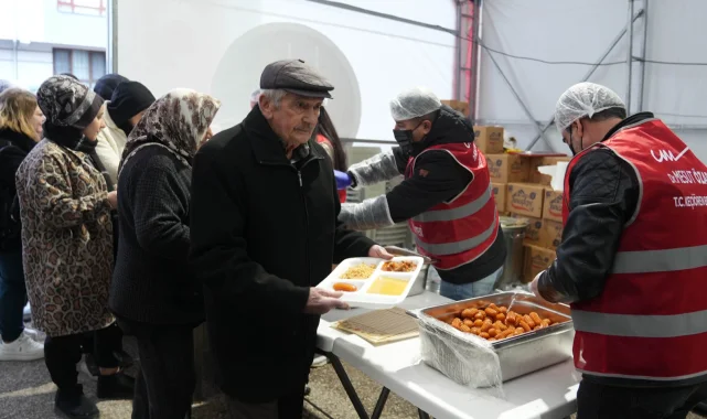 Ankara Keçiören'de Ramazan sofraları binlerce kişiyi buluşturuyor