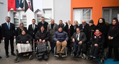 Bakan Göktaş'tan Engelli Merkezi açılışı