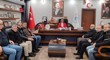 Bilecik Pazaryeri'nde muhtarlardan Başkan Tekin'e ziyaret