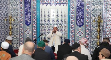 Bursa İnegöl'de ramazan teravih programları devam ediyor