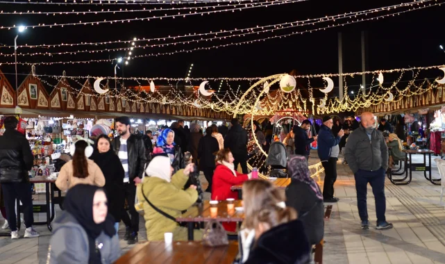 Bursa Osmangazi Belediyesi'nden meydanlarda Ramazan bereketi