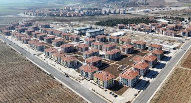 Gaziantep'te Nurdağı ve İslahiye yeniden ayağa kalkıyor