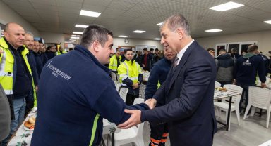 İzmir'de Başkan Tugay, mesaiye Park ve Bahçeler Dairesi'nde başladı