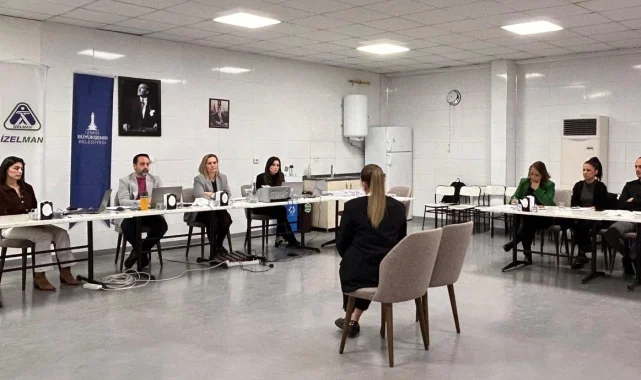 İzmir'de işe alımlara halk denetimi