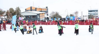 Kayseri Erciyes'te 'Artık Çekilmez Oldun' heyecanı