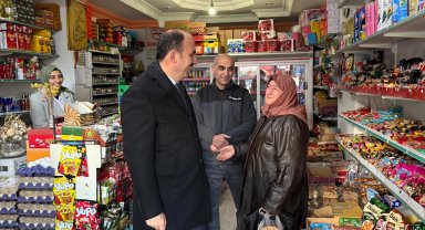 Konya'da Başkan Altay iftar öncesi esnafla buluştu