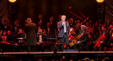 Levent Yüksel'den Sevgililer Günü'nde senfonik buluşma