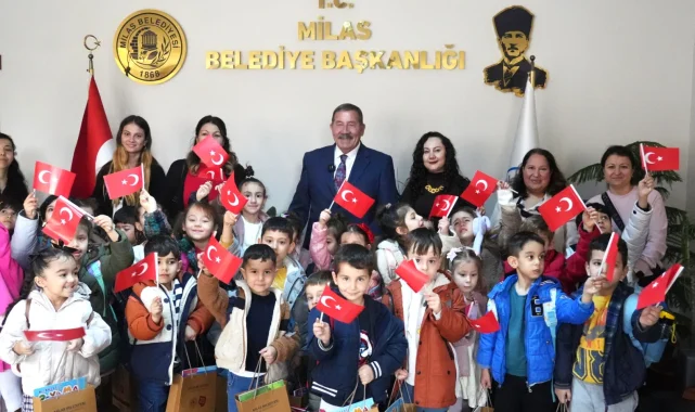 Muğla Milas'ta anaokulu öğrencileri yerel yönetimleri tanıdı