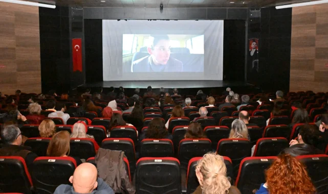 Ödüllere doymayan "Tavşan İmparatorluğu" izleyiciyle buluştu