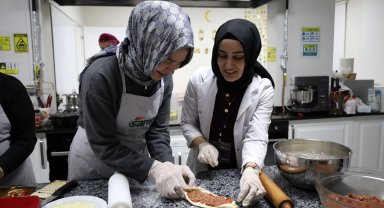 Ramazan'ın geleneksel lezzetleri SAMEK mutfağından geçti