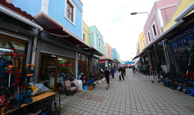 Sakarya'nın yaşayan hafızası Uzunçarşı yenileniyor
