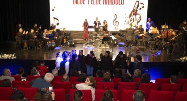 Türkülerle Mersin'de unutulmaz gece