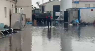 Ağrı'da su taşkınlarına müdahale
