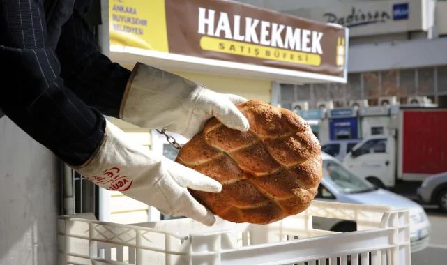 Ankara'da 'Mobil Fırın' hizmeti sürüyor