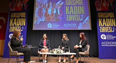 Antalya'da kadın girişimciler zirvede buluştu