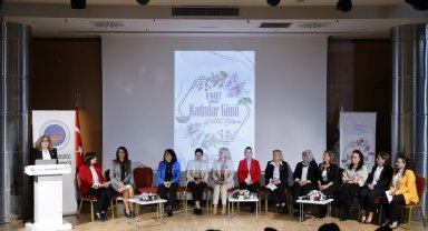 Antalya'da kadın muhtarlar buluştu