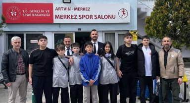 Artvinli taekwondocular madalya için Antalya'ya gitti