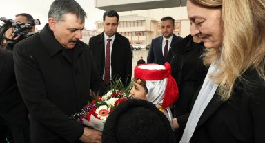 Bakan Çiftçi Ağrı'da... Valilik ziyaretinde vatandaş odaklı hizmetleri değerlendirdi