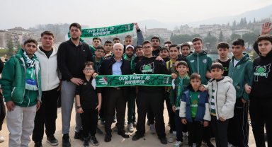 Başkan Bozbey, Bursaspor taraftarlarıyla şampiyonluk heyecanını paylaştı