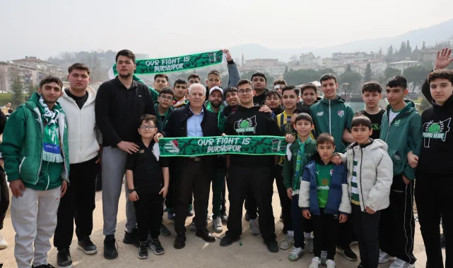Başkan Bozbey, Bursaspor taraftarlarıyla şampiyonluk heyecanını paylaştı
