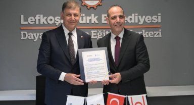 Başkan Tugay'dan KKTC'de iş birliği atağı... İzmir'den Lefkoşa'ya spor parkı desteği