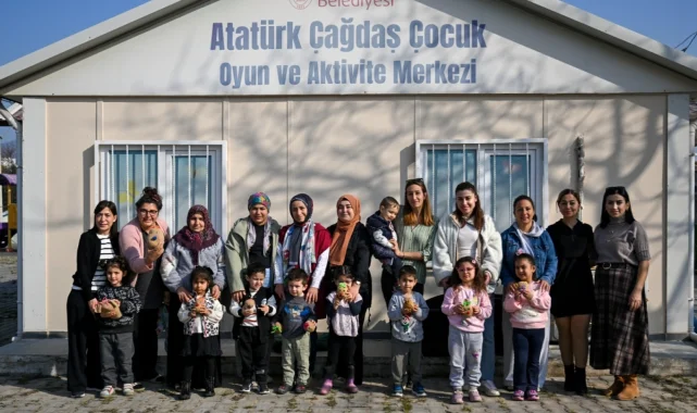Bornovalı miniklere Çim Adam Atölyesi