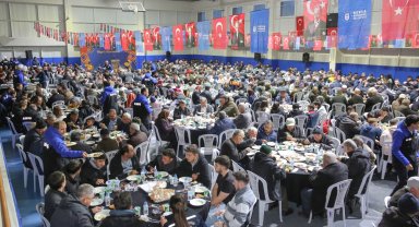 Bursa Büyükşehir bereketi Büyükorhan'da paylaştı