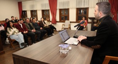 Bursa'da edebiyat tutkunları Osmangazi'de buluşuyor