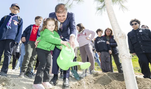 Çocuklara verilen söz tutuldu, fidanlar toprakla buluştu