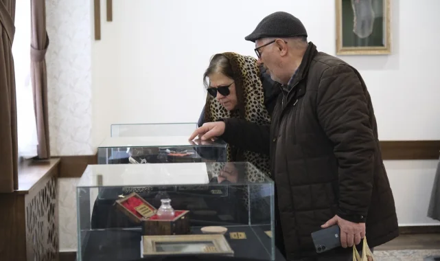 Çorum'da "Kutsal Emanetler Sergisi" Bedesten'de açıldı