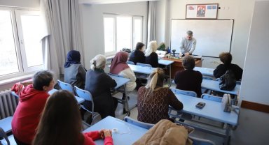 Eskişehir'de kadınlara evde tamir kursu tamamlandı