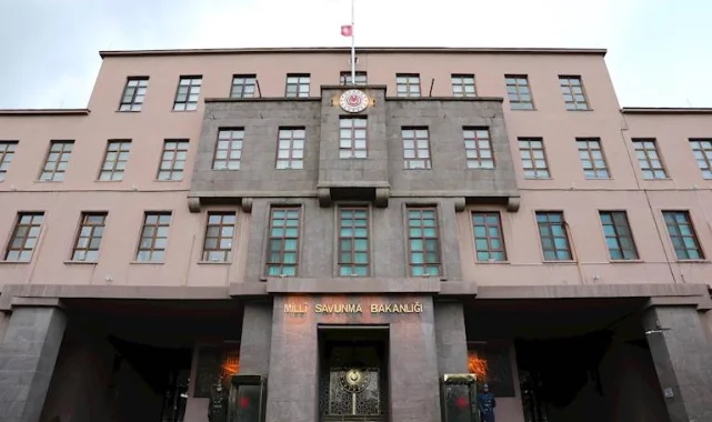 İran'dan ateşlenen Gaziantep'e giren füzeye imha!