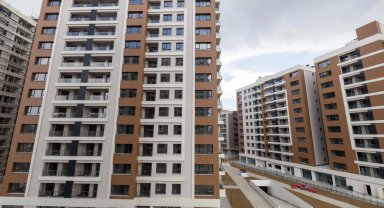 İzmir Örnekköy'deki kentsel dönüşümde anahtar teslim zamanı
