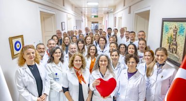 İzmir'de "Koruyan, Öğreten, İyileştiren" sağlık hamlesi