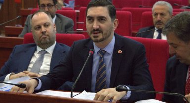 İzmit Meclisi'nde şiddet olaylarına tepki