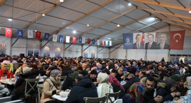 İzmit'in kalbi Büyükşehir Ramazan Çadırı'nda atıyor